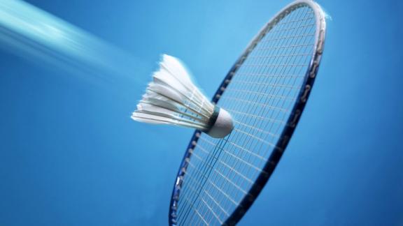 Dikili Merkez Cumhuriyet Orta Okulu Badminton Takımı