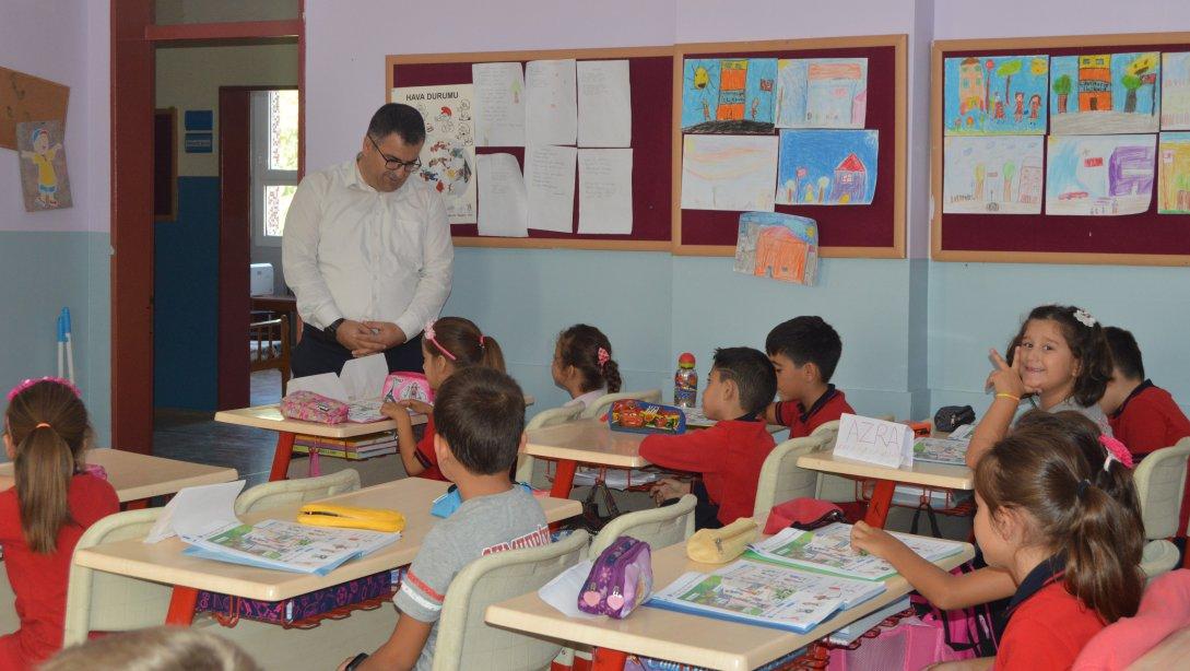 İlçe Milli Eğitim Müdürümüz Ekrem ULUS'un Çandarlı Cumhuriyet İlkokulu Ziyareti
