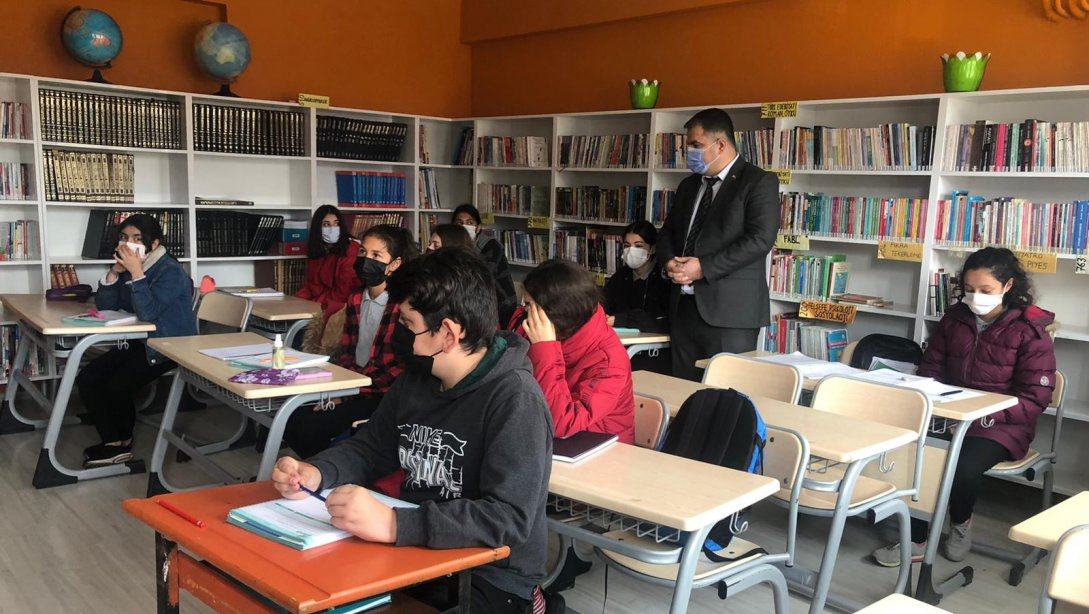 Deliktaş Şehit Cengiz Topel  Ortaokulu Ziyaret Edildi