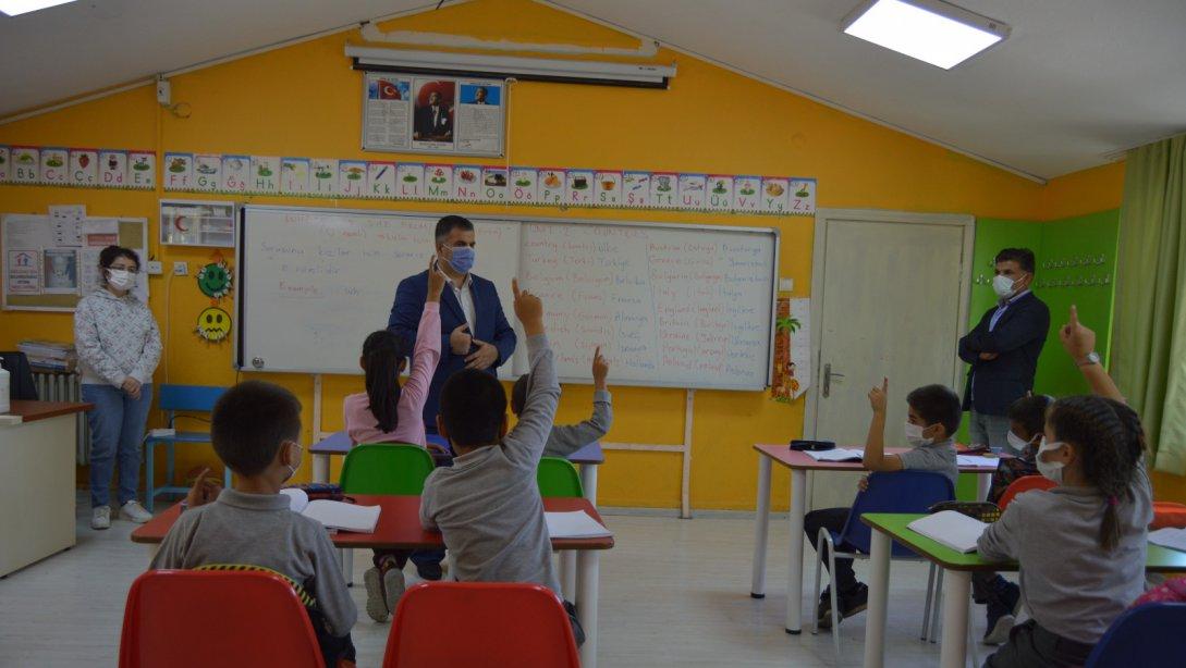 Deliktaş Şehit Cengiz Topel İlkokulu Ziyaret Edildi